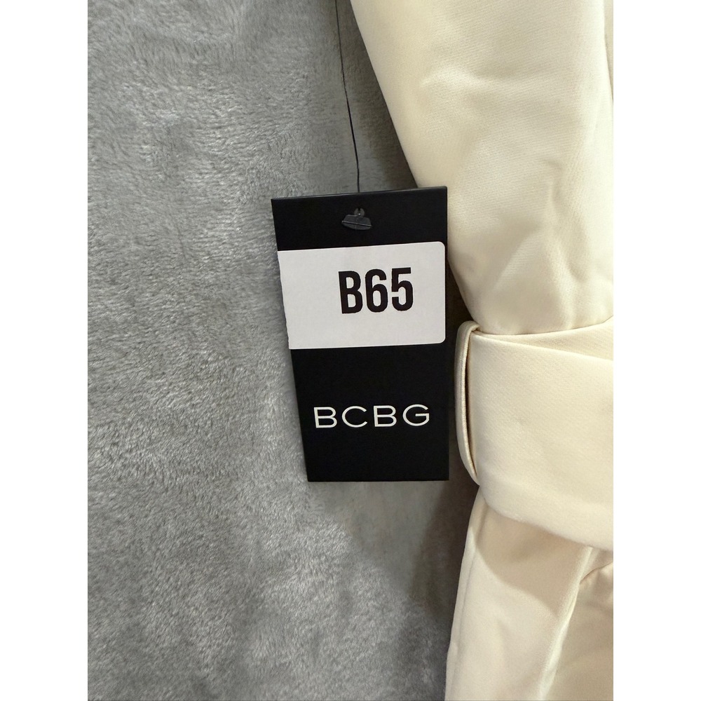 NWT BCBG Women's Iconic Stretch Sleeveless Romper 2 $149 - Picture 13 of 16